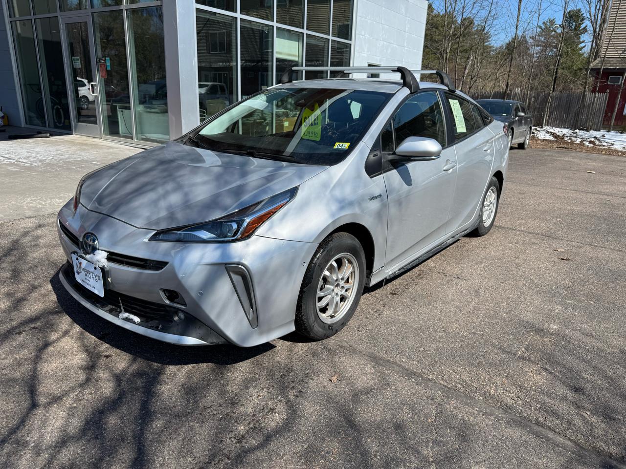2022 Toyota Prius LE 4D Hatchback AWD-e
