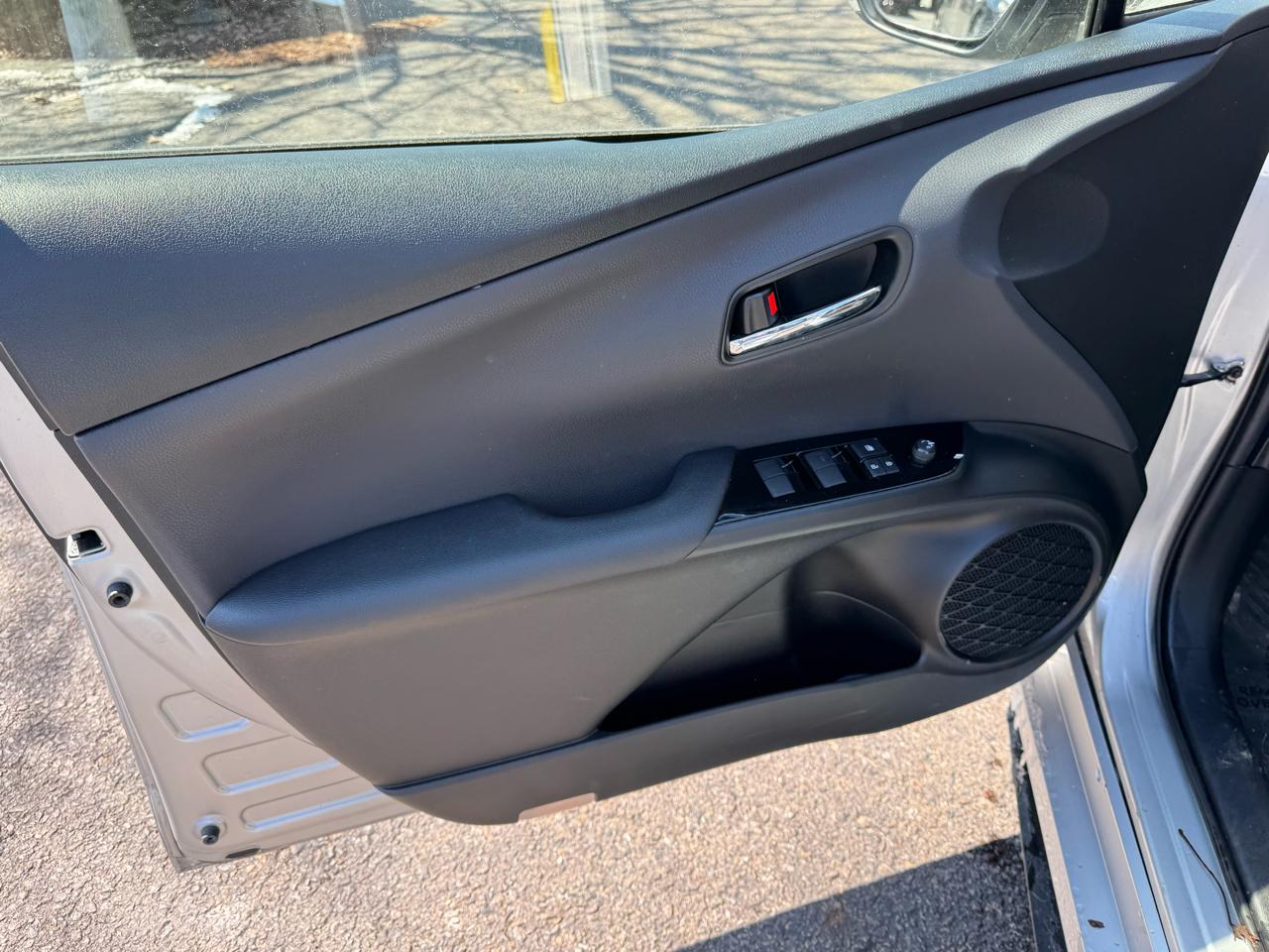 Toyota Prius LE 4D Hatchback AWD-e 2022