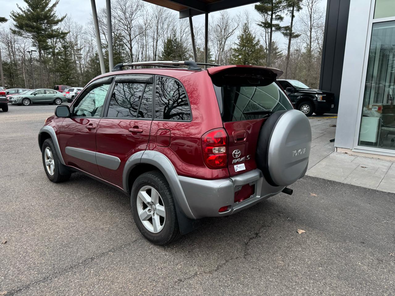 Toyota RAV4 Base 4D Hardtop 4WD 2005