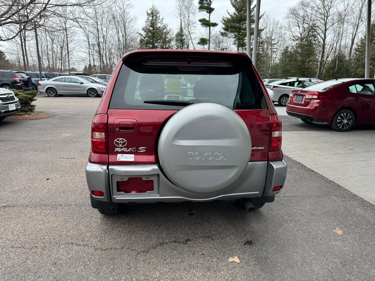 Toyota RAV4 Base 4D Hardtop 4WD 2005