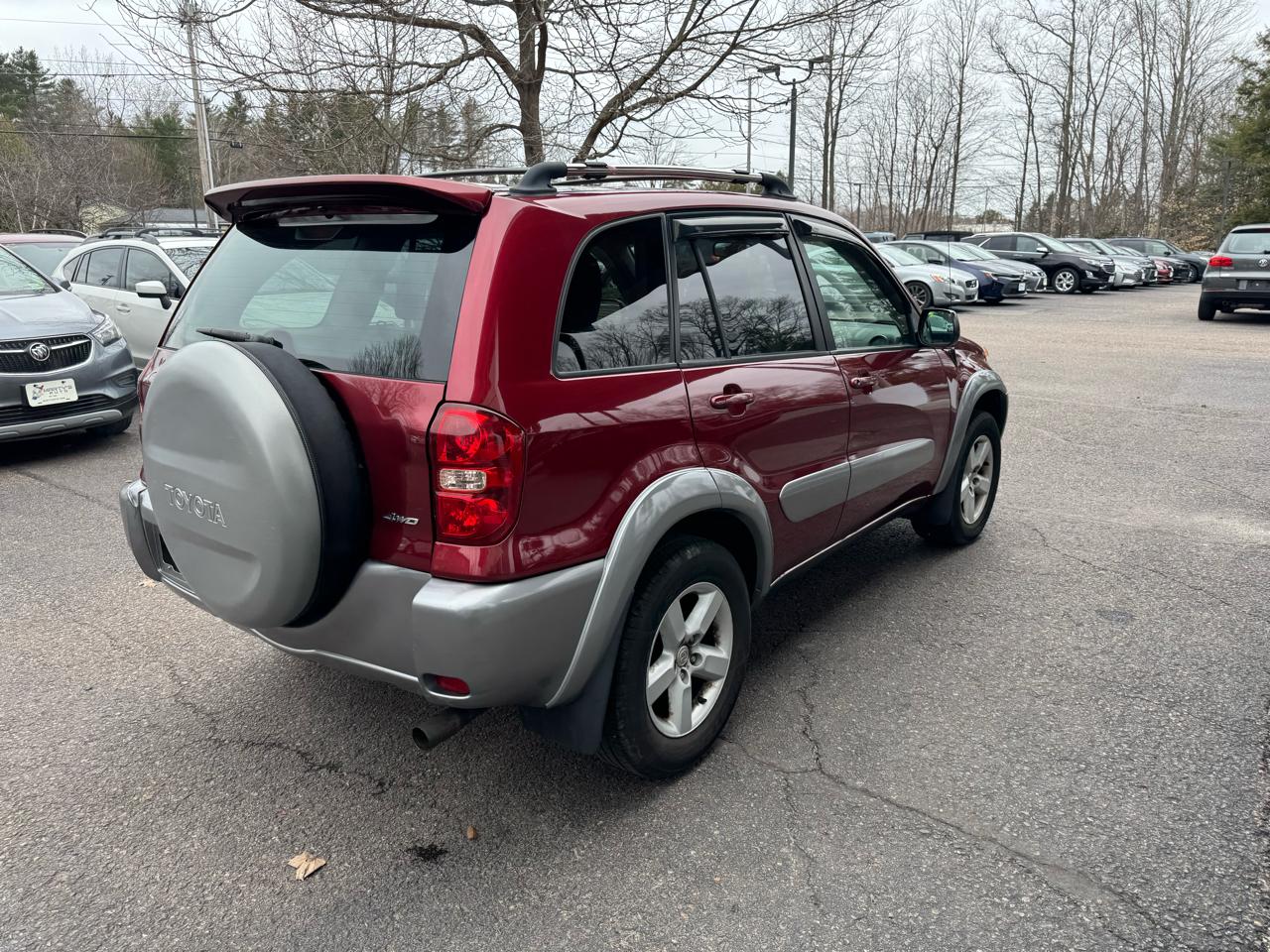 Toyota RAV4 Base 4D Hardtop 4WD 2005