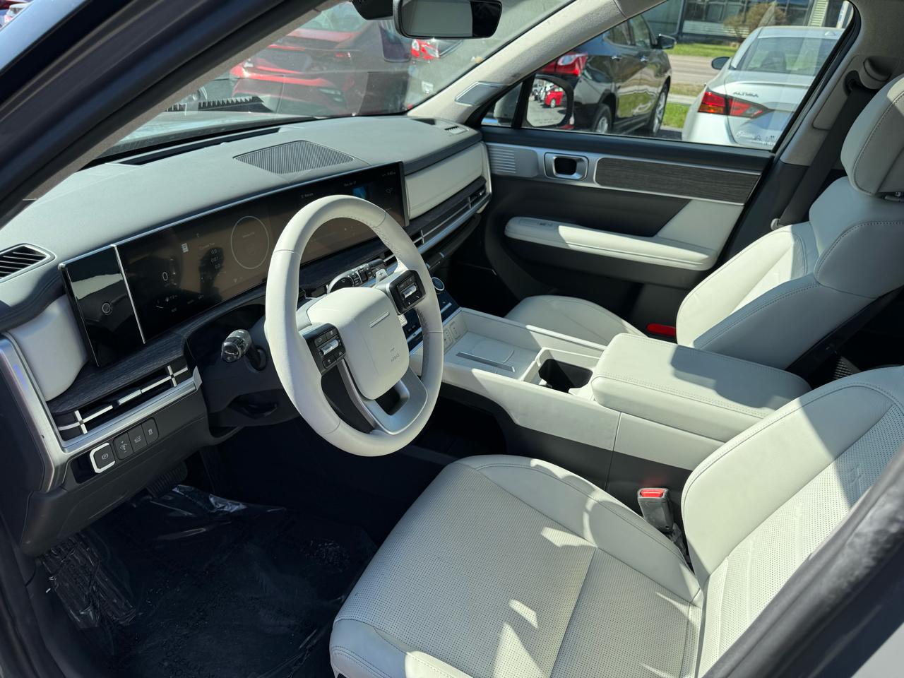 Hyundai Santa Fe Limited HEV 4D SUV FWD 2025