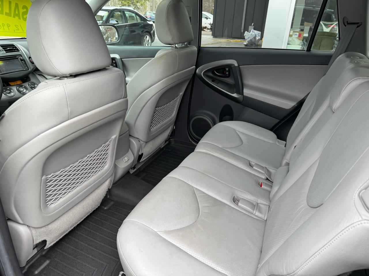 Toyota RAV4 Limited 4D Hardtop 4WD 2012