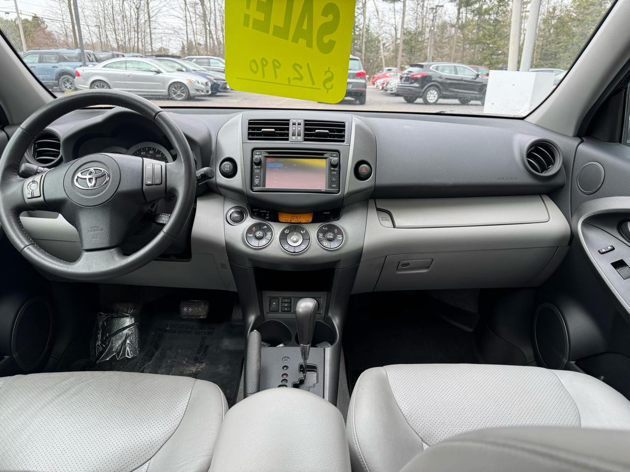 Toyota RAV4 Limited 4D Hardtop 4WD 2012