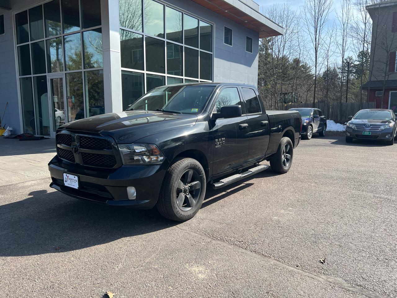 RAM 1500 DS Tradesman Quad Cab 4WD SWB 2019