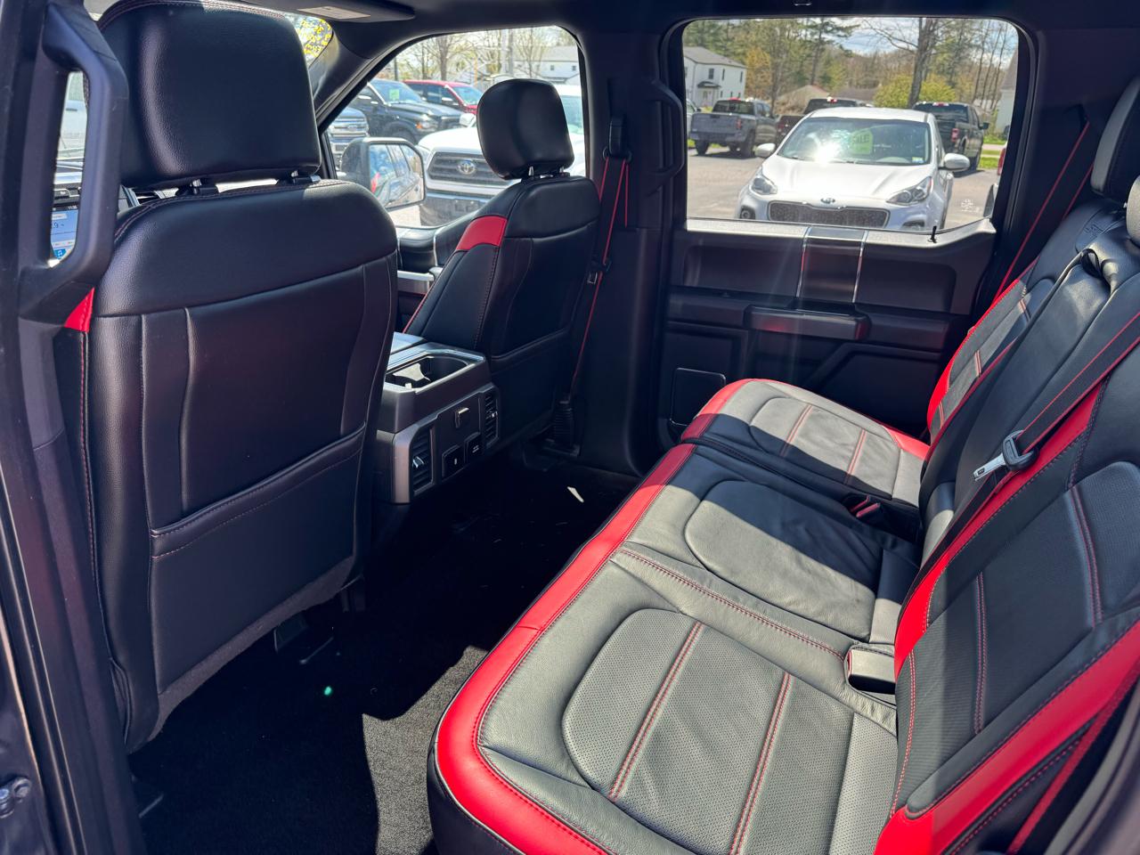 Ford F150 Lariat Supercrew 4WD 145 2018