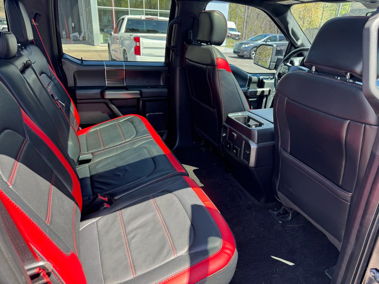 Ford F150 Lariat Supercrew 4WD 145 2018