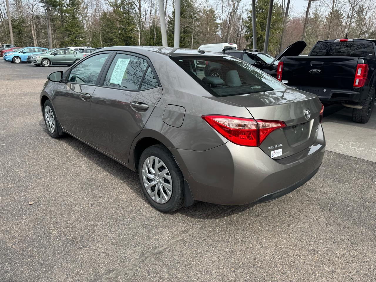 Toyota Corolla LE 4D Sedan at 2019