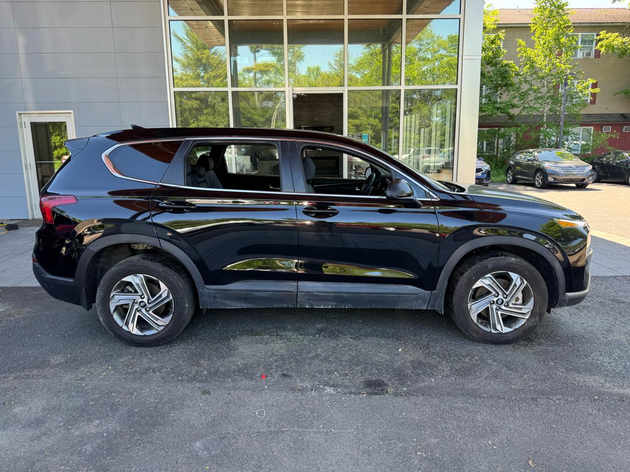 Hyundai Santa Fe SE 4D SUV AWD 2.5L 2023