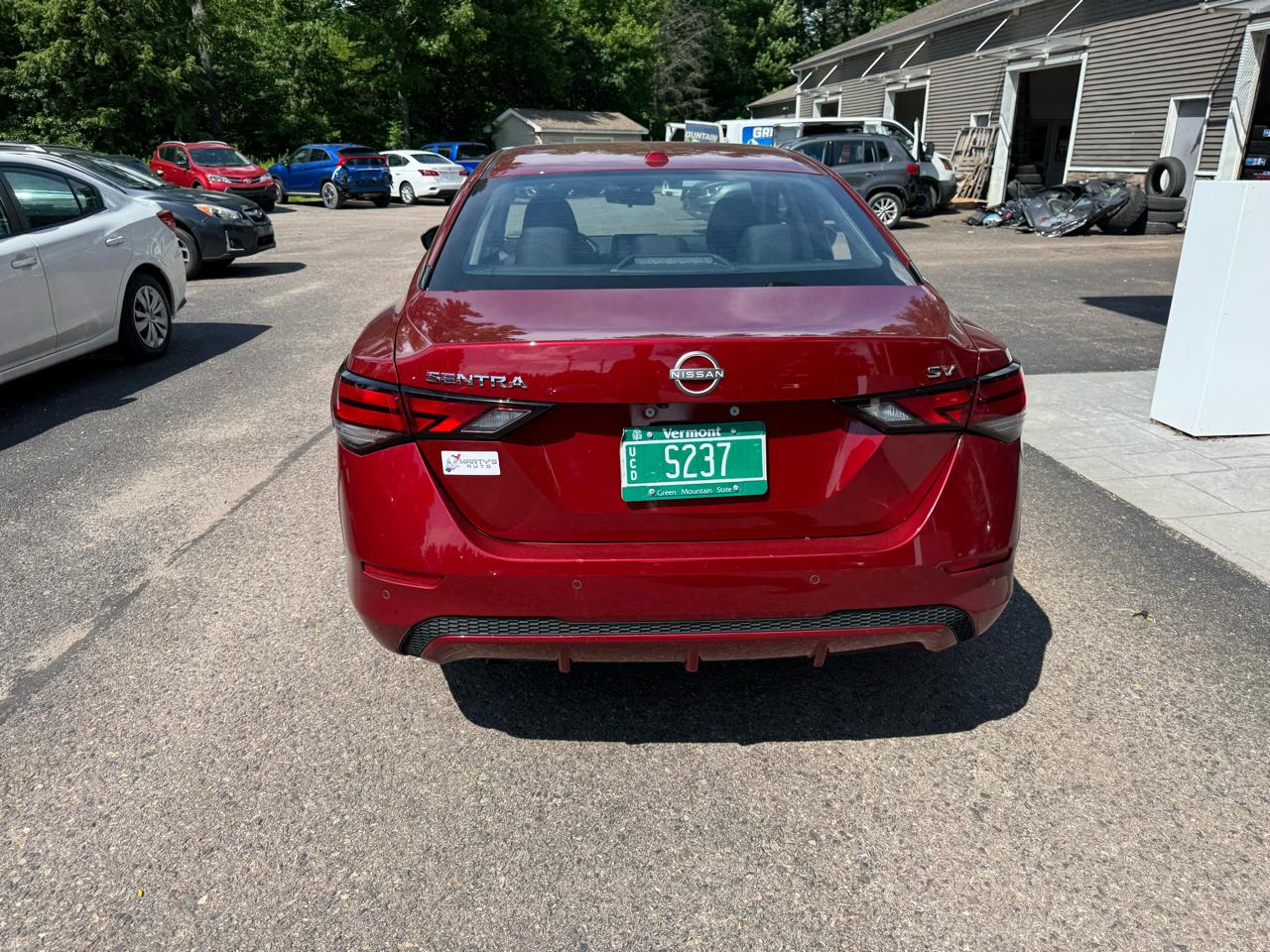 Nissan Sentra SV 4D Sedan 2024