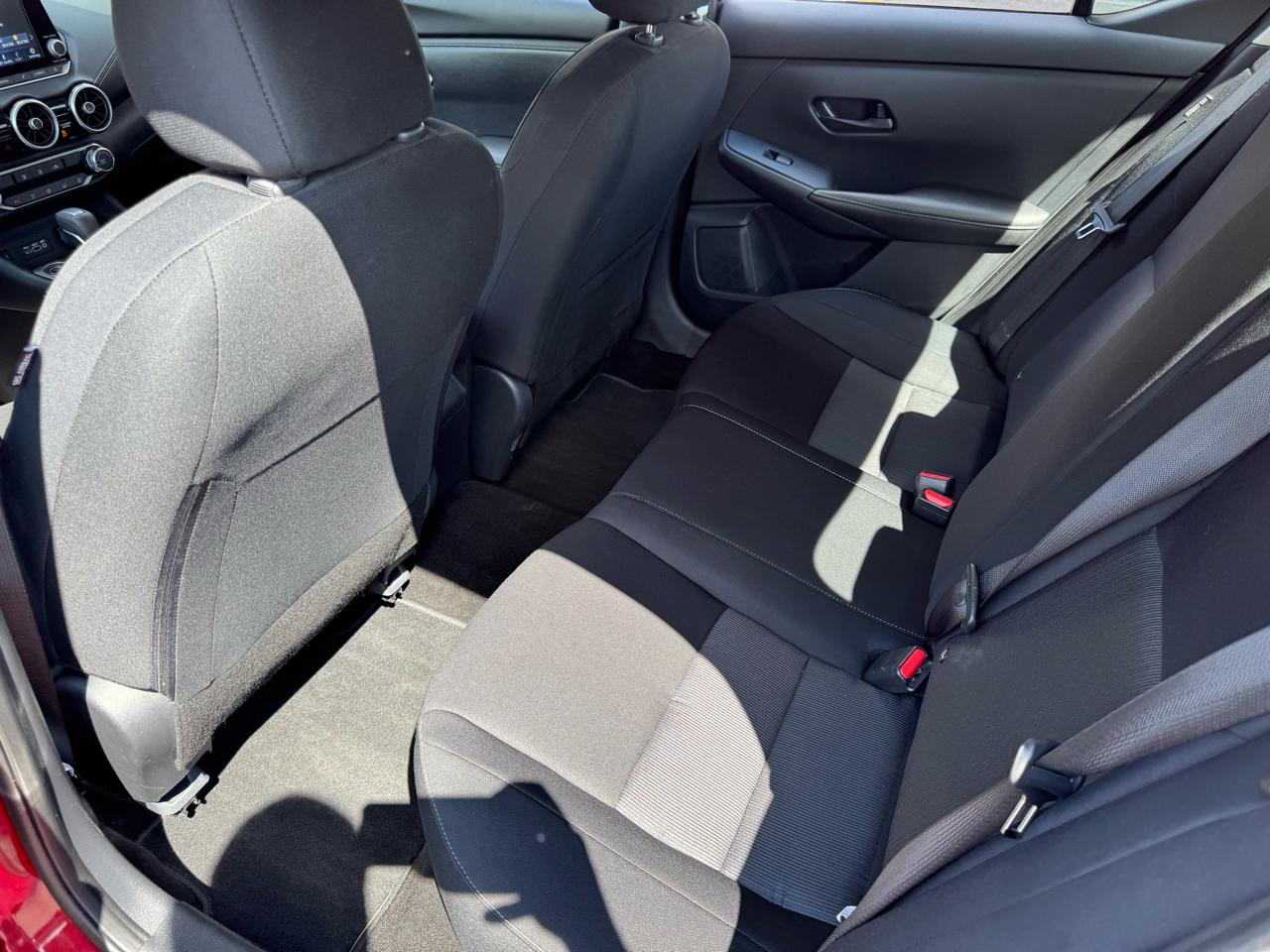 Nissan Sentra SV 4D Sedan 2024