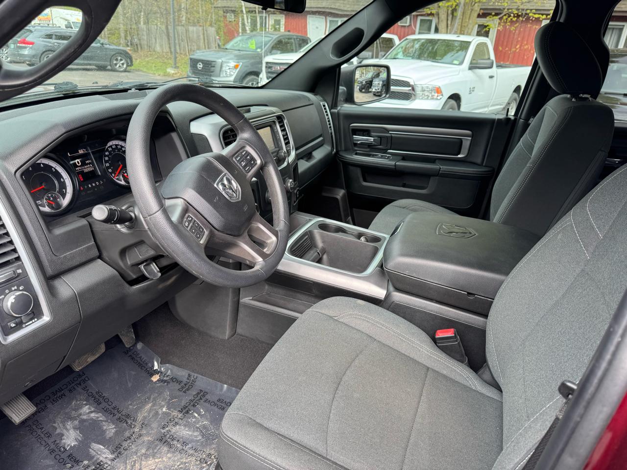 RAM 1500 DS Warlock Quad Cab 4WD SWB 2021