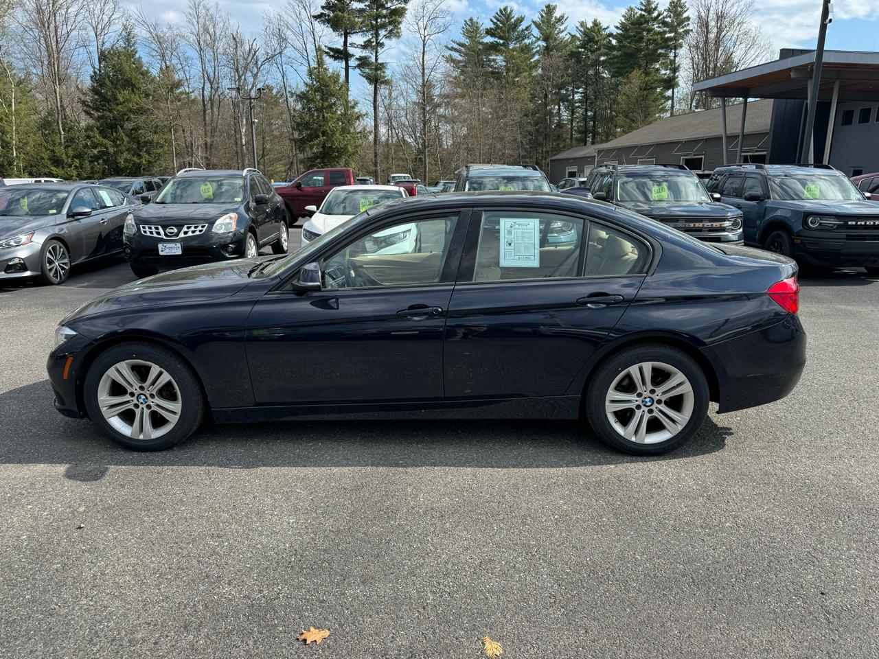 BMW 3-Series 328xi 4D Sedan 2016