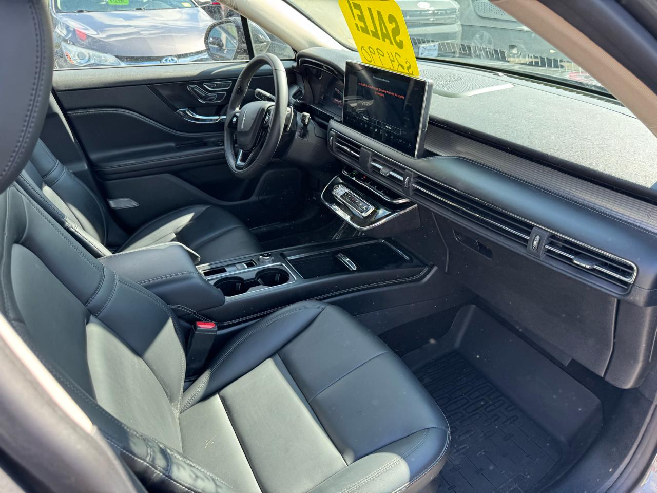 Lincoln Corsair Premiere 4D SUV AWD 2024