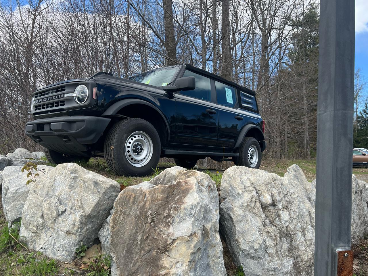 Ford Bronco Base 4D SUV 2022