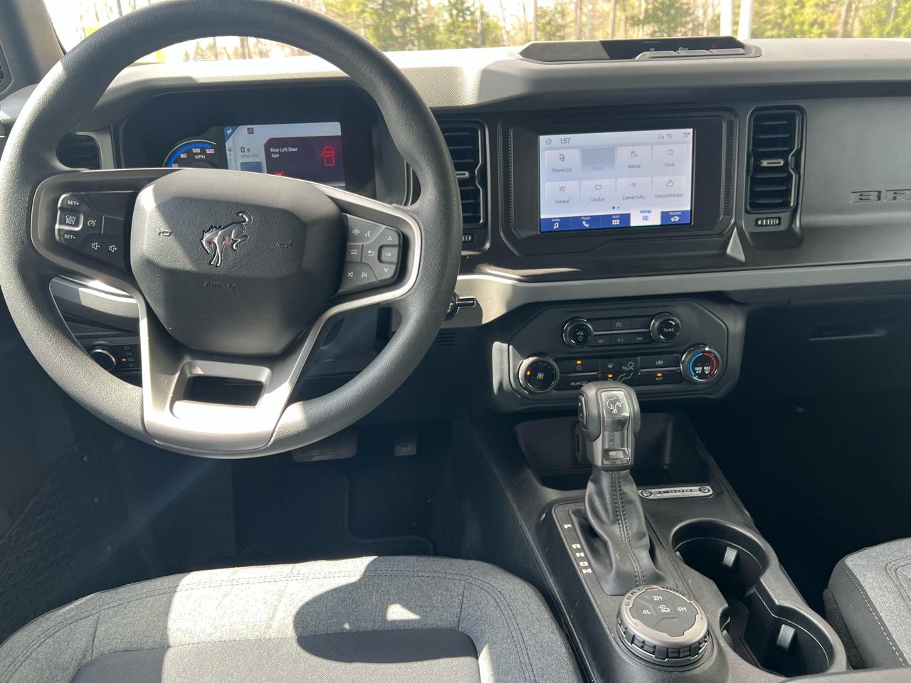 Ford Bronco Base 4D SUV 2022