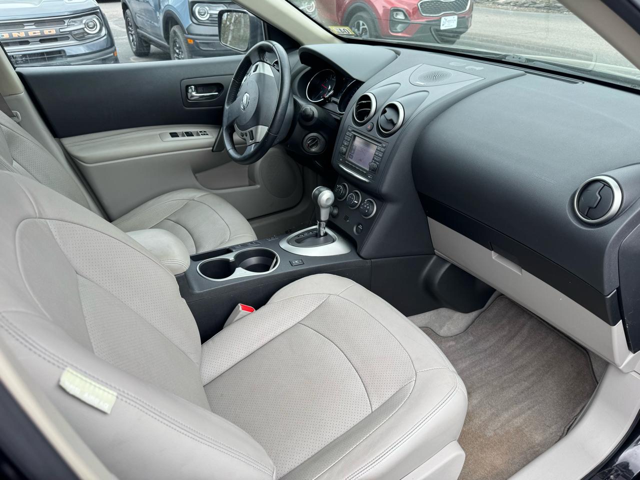 Nissan Rogue SL 4D SUV AWD 2013