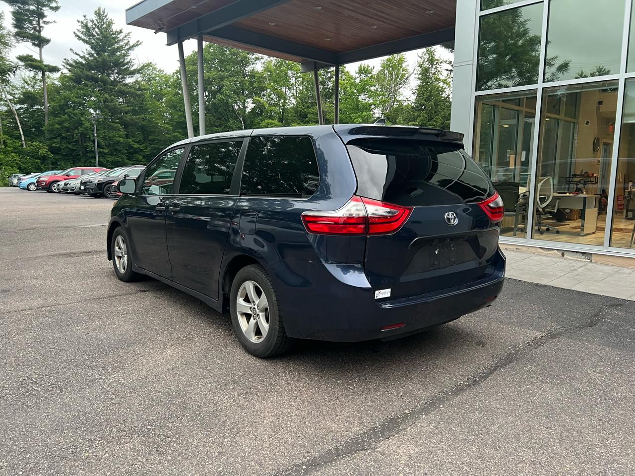 Toyota Sienna L 5D Wagon 7 Pass 2020