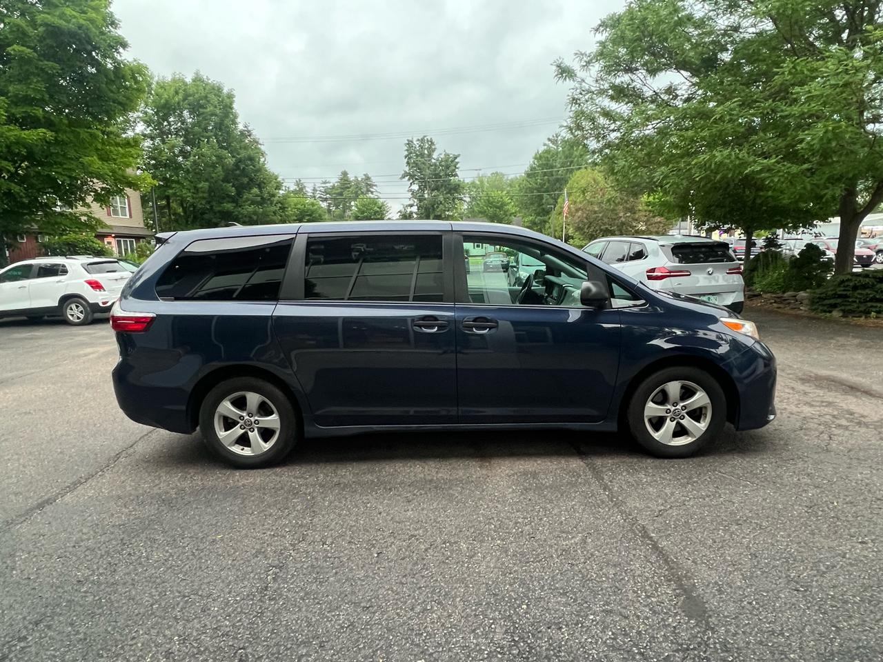 Toyota Sienna L 5D Wagon 7 Pass 2020