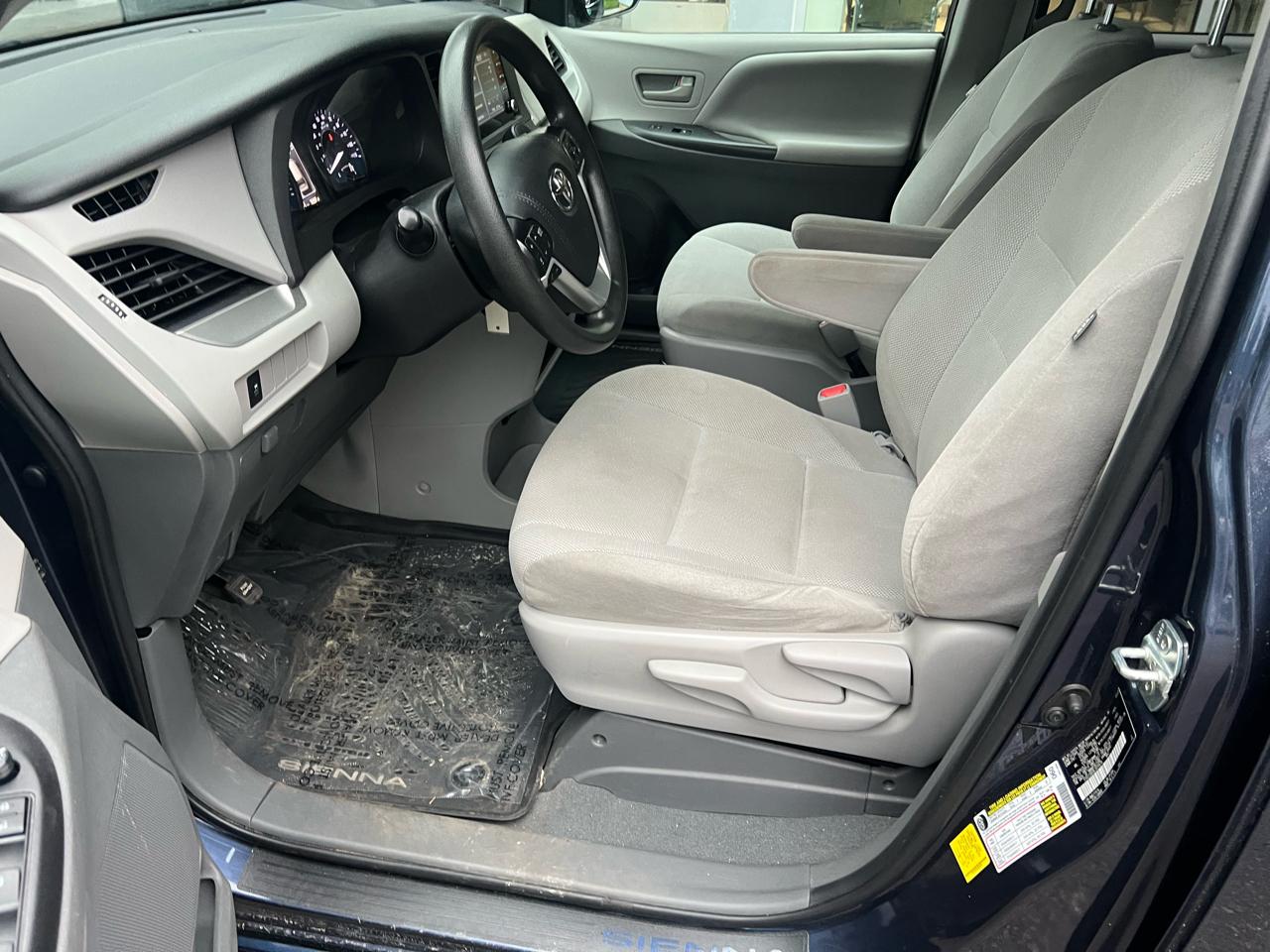 Toyota Sienna L 5D Wagon 7 Pass 2020