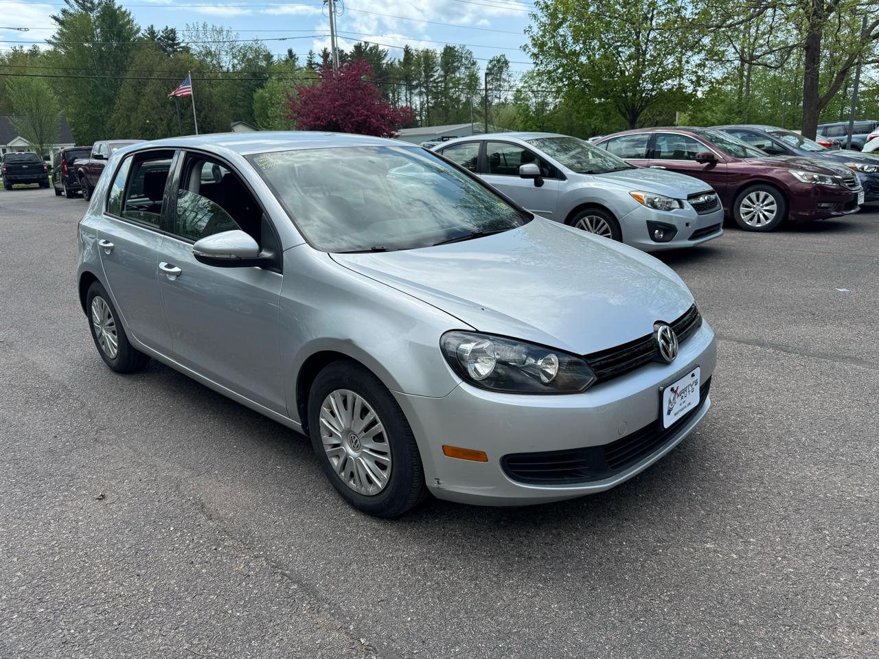Volkswagen Golf Base 4D Hatchback 2013