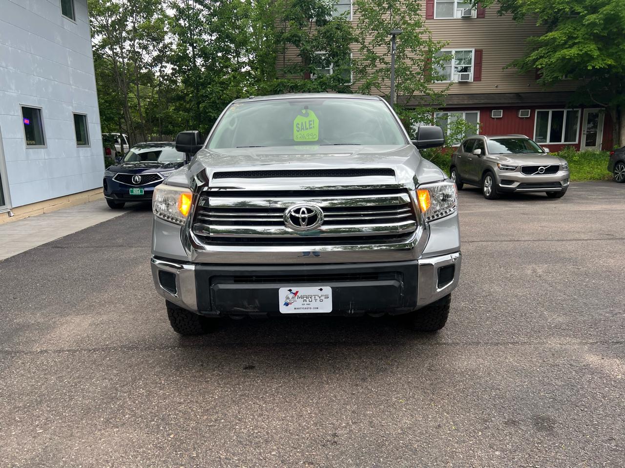 Toyota Tundra SR5 Double Cab 4WD 2016