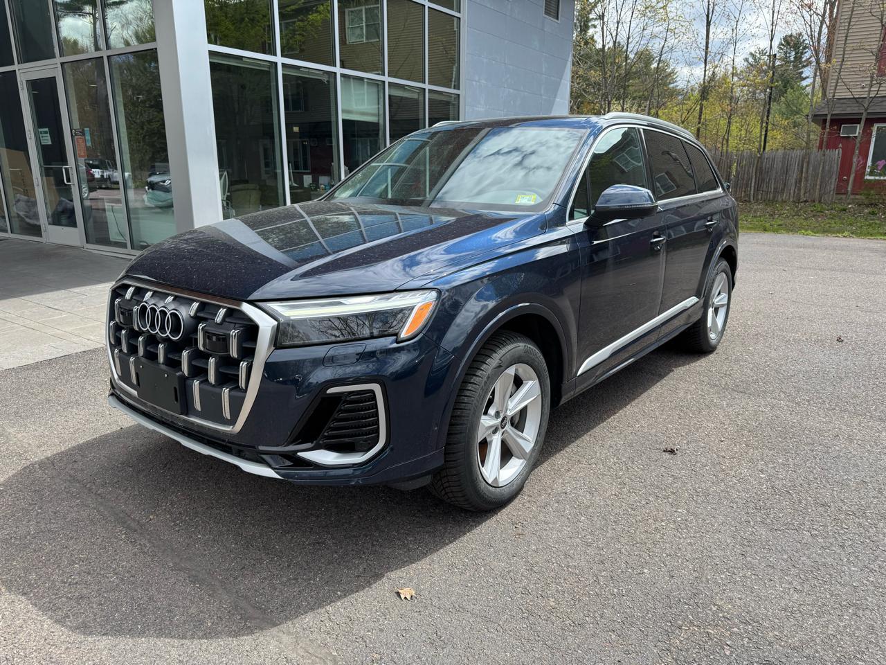 Audi Q7 Premium 55 4D SUV Qtro 3.0T 2025