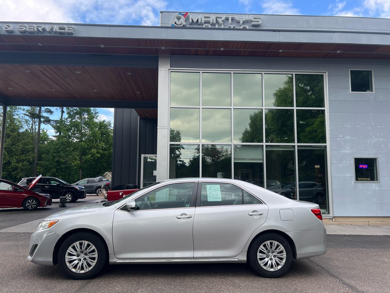 Toyota Camry L 4D Sedan 2013