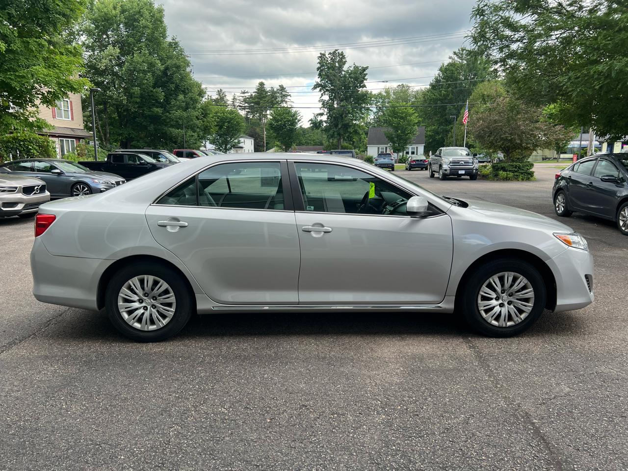 Toyota Camry L 4D Sedan 2013