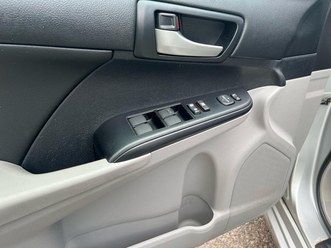 Toyota Camry L 4D Sedan 2013