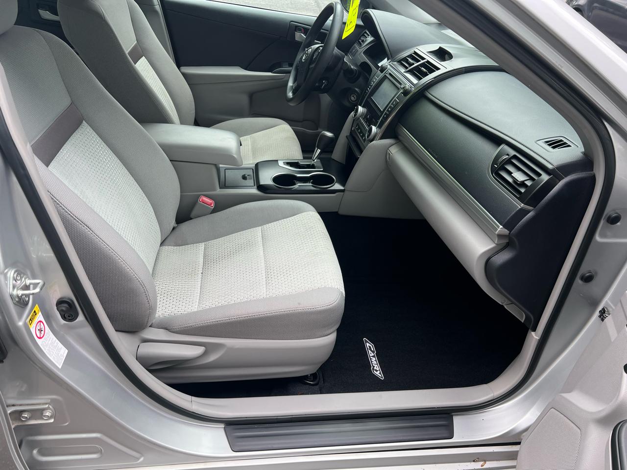 Toyota Camry L 4D Sedan 2013