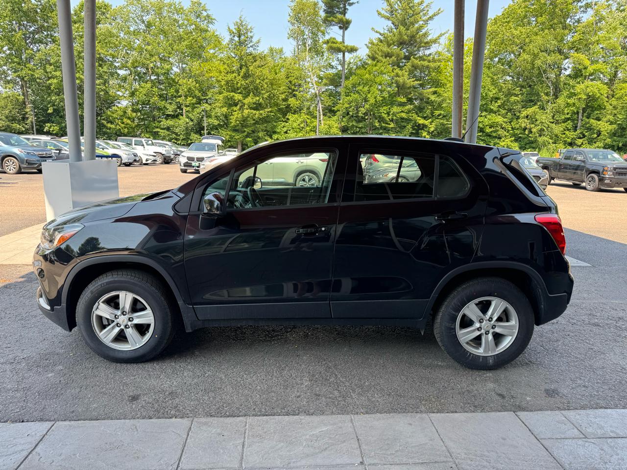 Chevrolet Trax LS 4D SUV AWD 2020