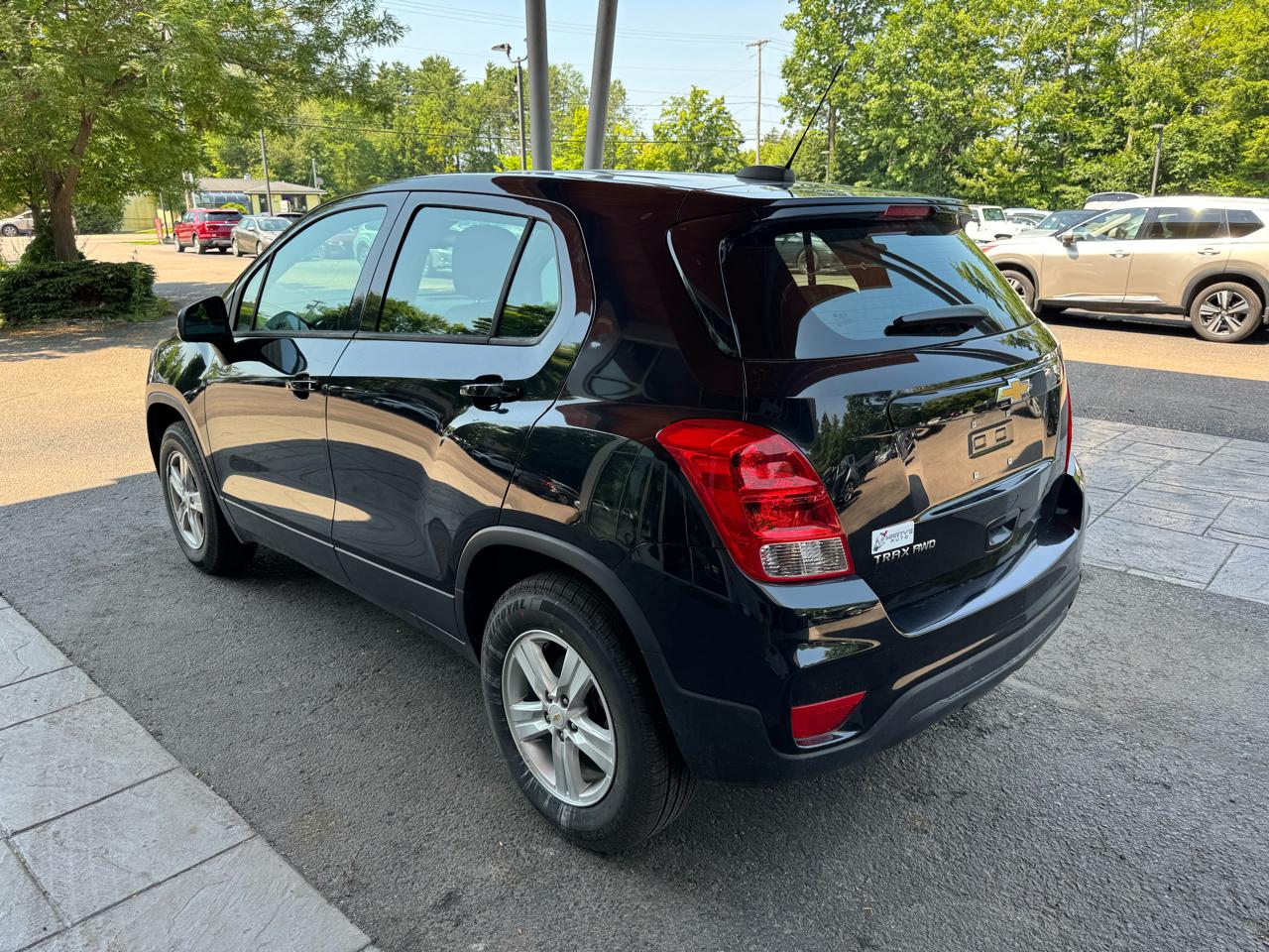Chevrolet Trax LS 4D SUV AWD 2020