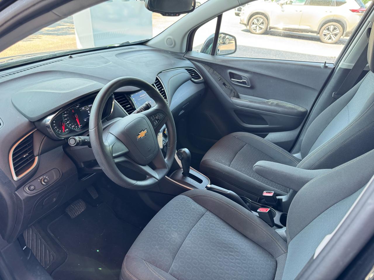 Chevrolet Trax LS 4D SUV AWD 2020
