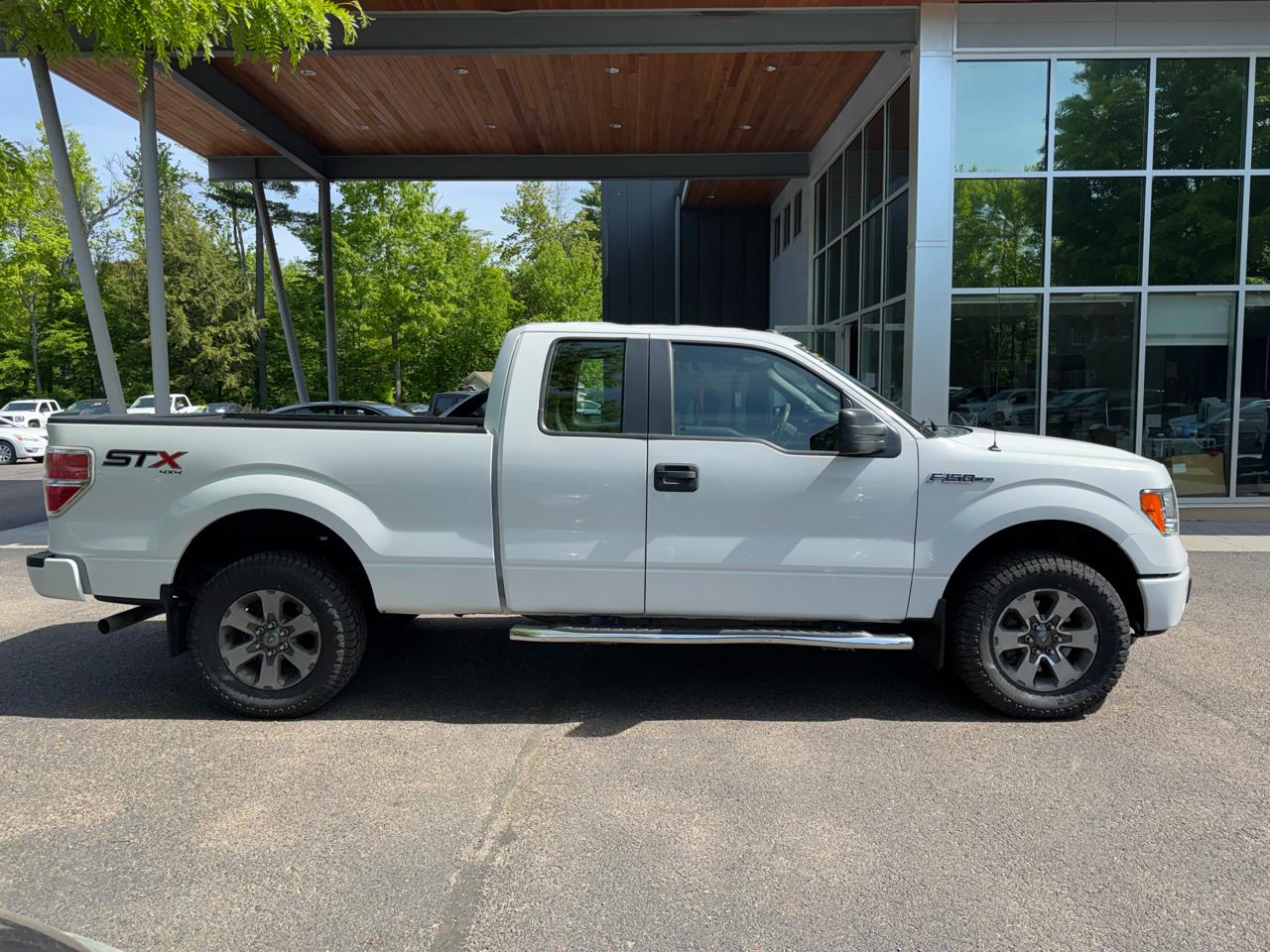 Ford F150 STX Supercab 4WD 2014