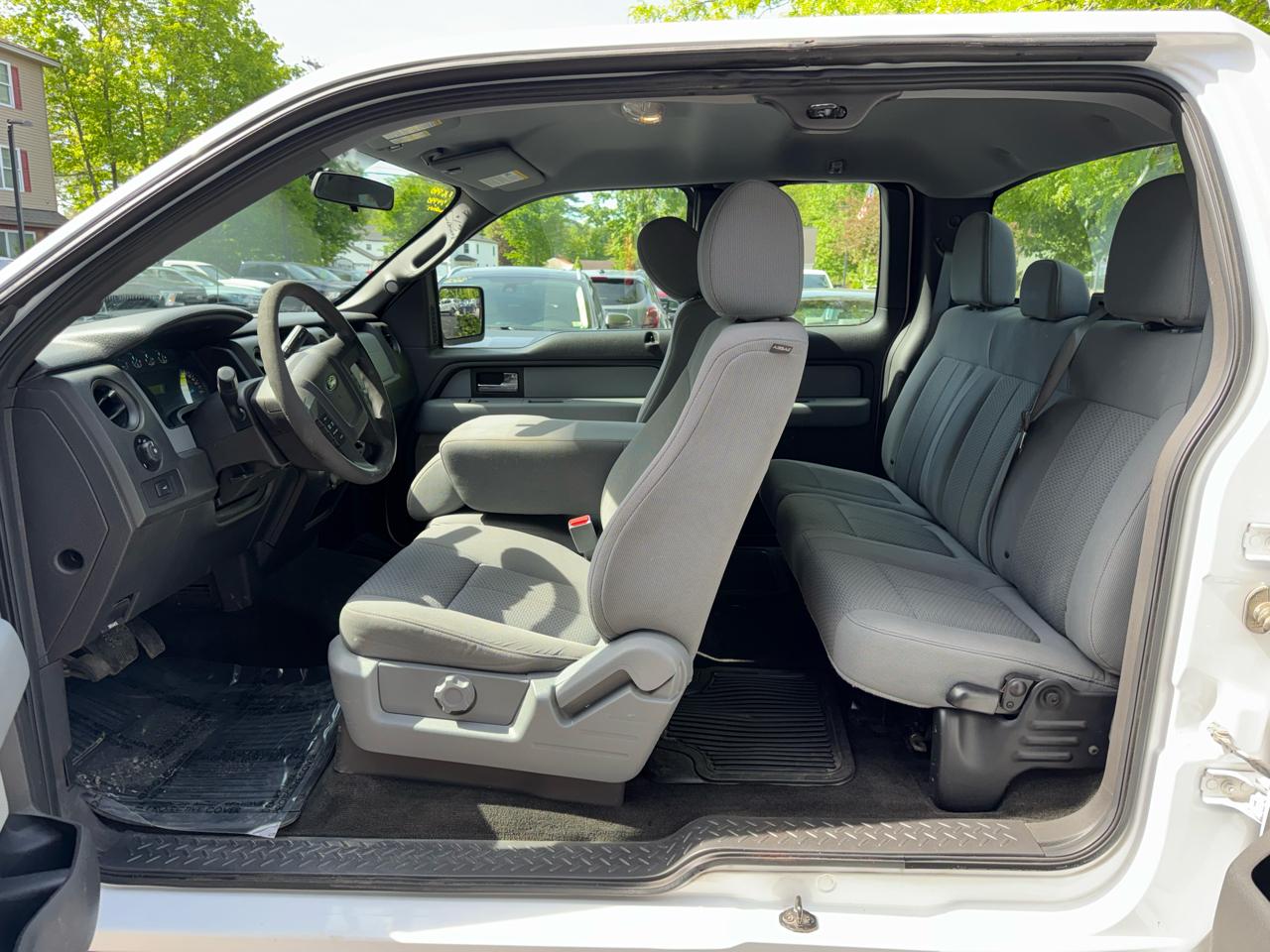 Ford F150 STX Supercab 4WD 2014