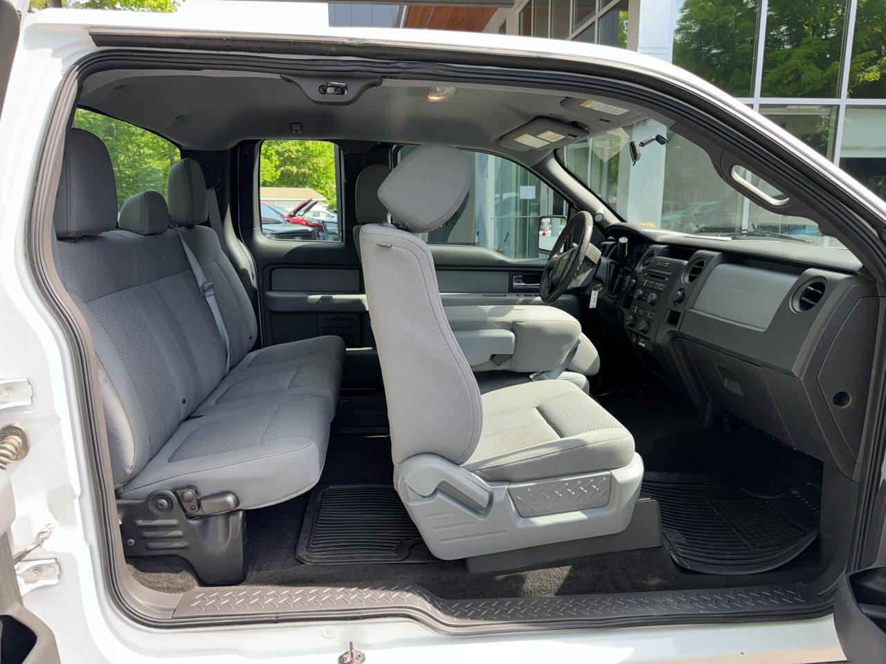 Ford F150 STX Supercab 4WD 2014