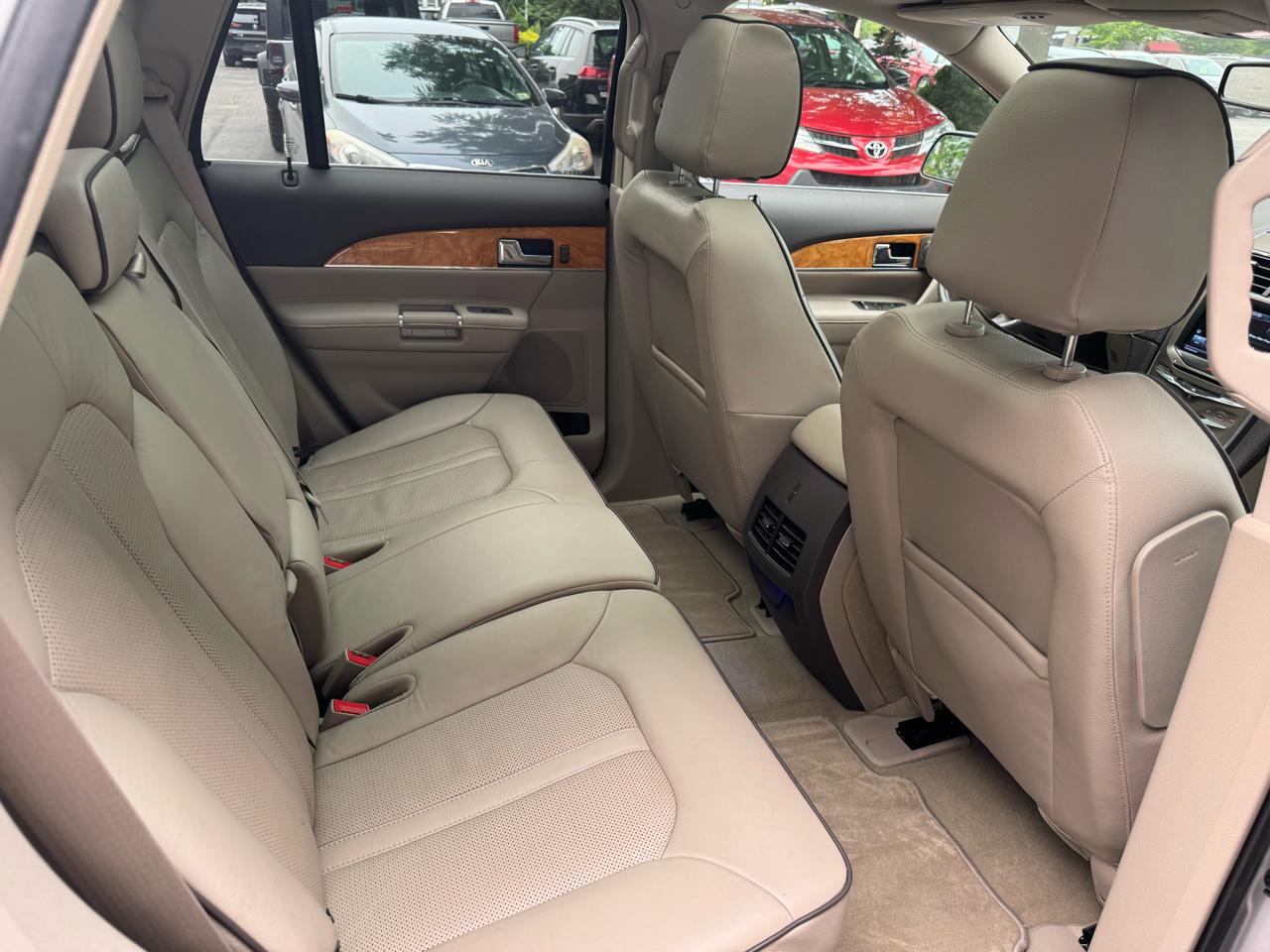 Lincoln MKX 4D SUV AWD 2015