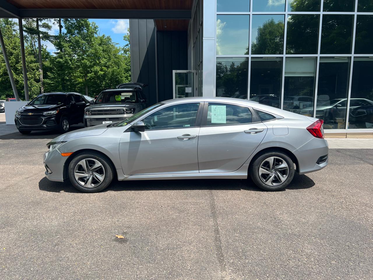 Honda Civic LX 4D Sedan at 2020