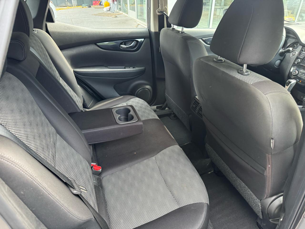 Nissan Rogue Sport SV 4D SUV AWD 2019