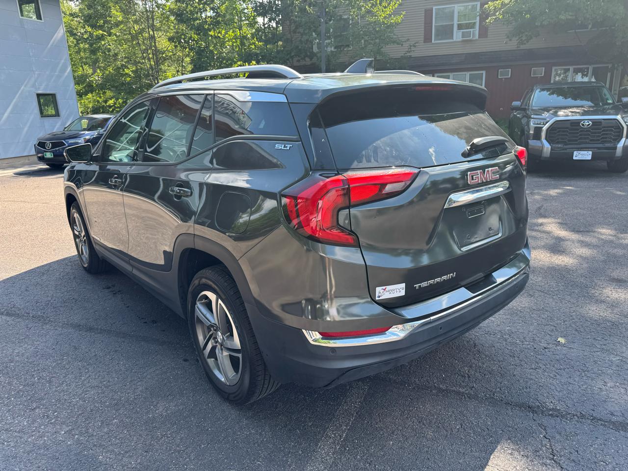 GMC Terrain SLT 4D SUV AWD 2021
