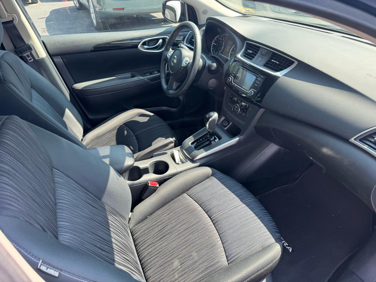 Nissan Sentra SV 4D Sedan 2018