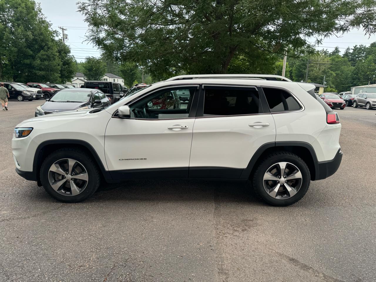 Jeep Cherokee Limited 4D SUV 4WD 2019