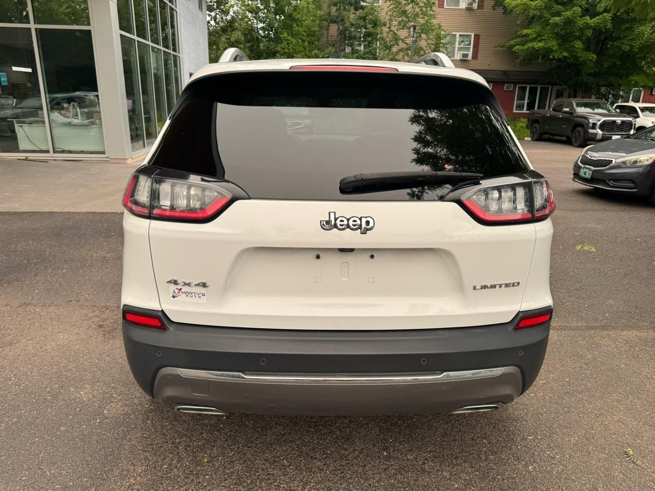 Jeep Cherokee Limited 4D SUV 4WD 2019