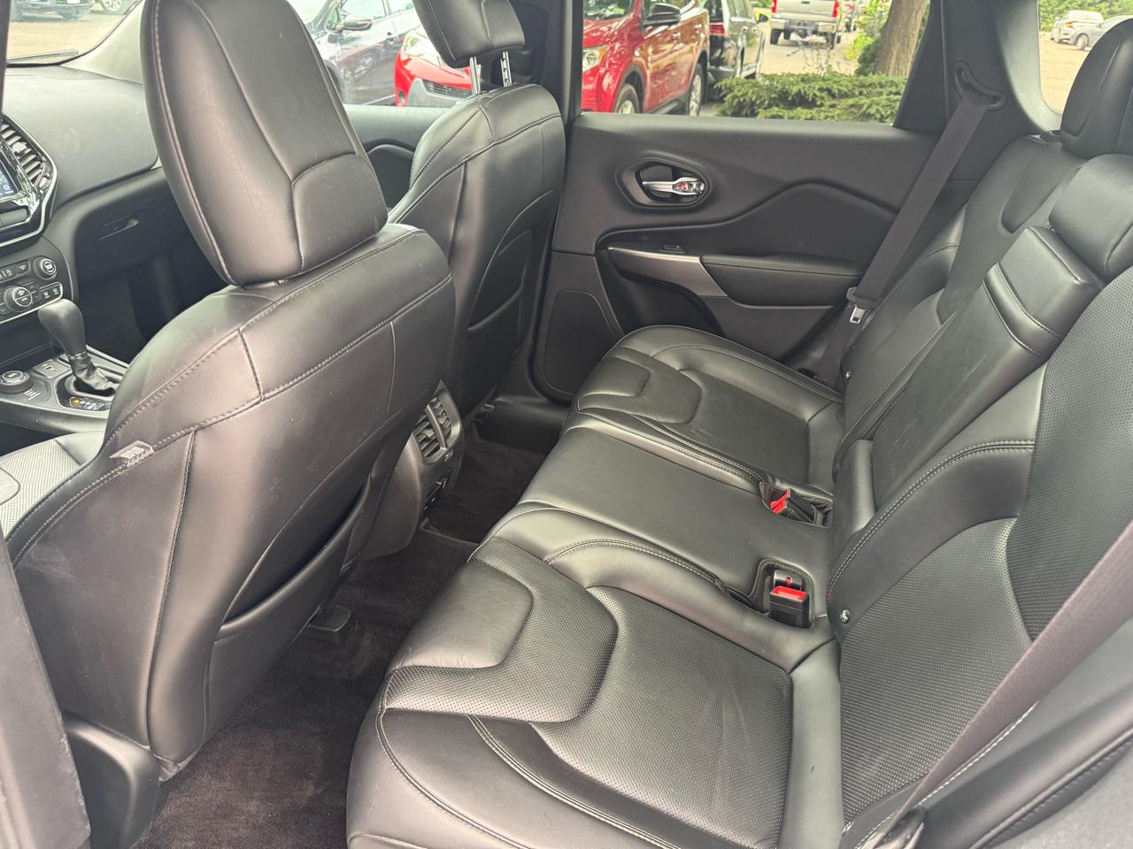 Jeep Cherokee Limited 4D SUV 4WD 2019