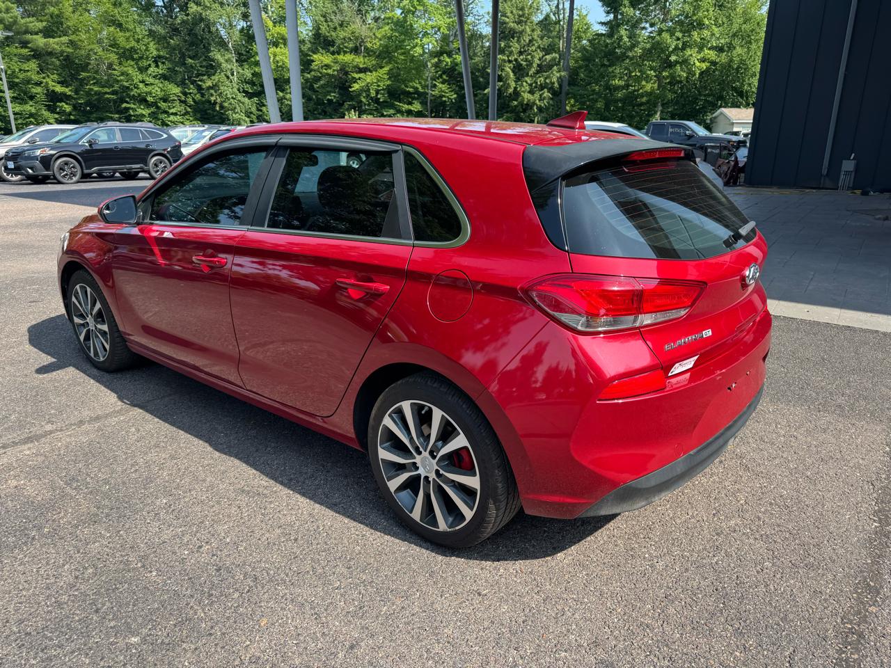 Hyundai Elantra GT 4D Hatchback at 2019