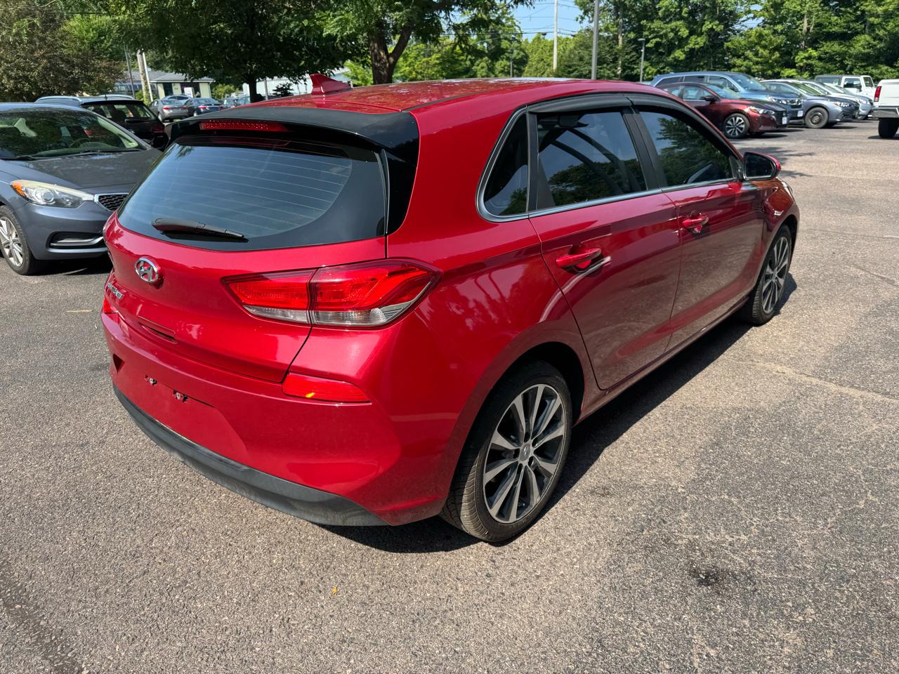Hyundai Elantra GT 4D Hatchback at 2019