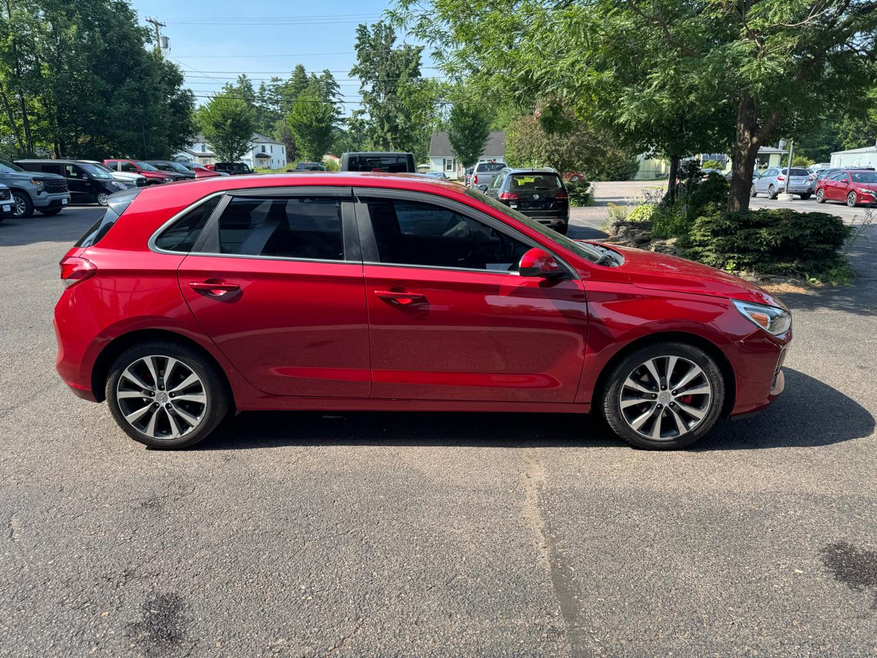 Hyundai Elantra GT 4D Hatchback at 2019