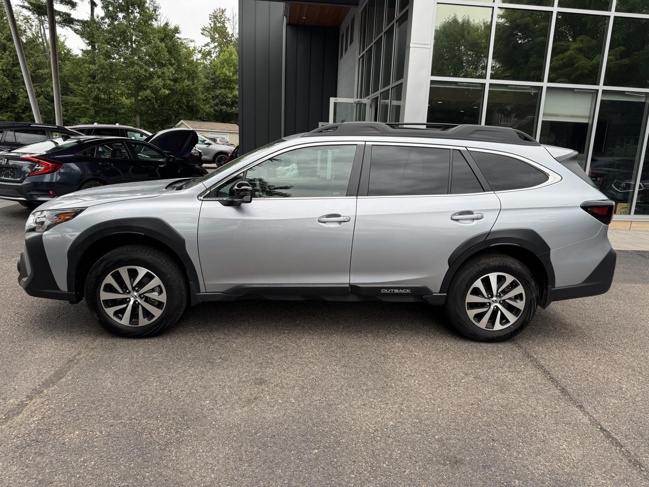 Subaru Outback Premium 4D Wagon 2024