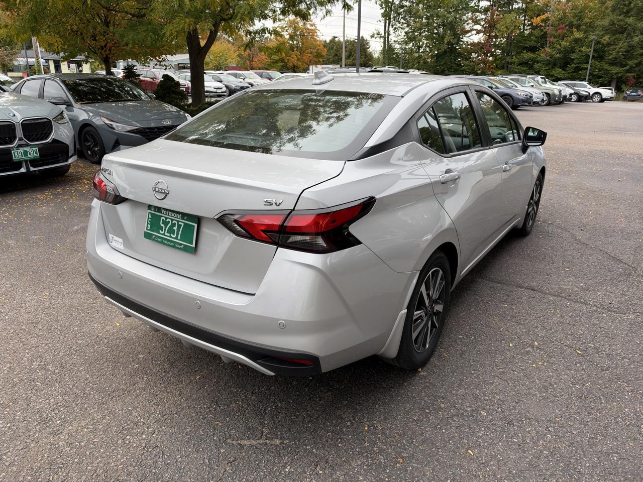 Nissan Versa SV 4D Sedan 2024